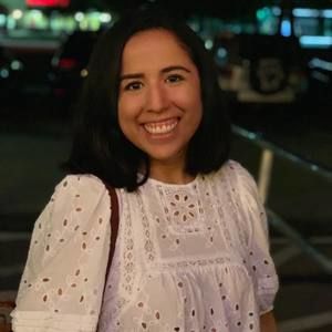 Meet your Posher, Andrea